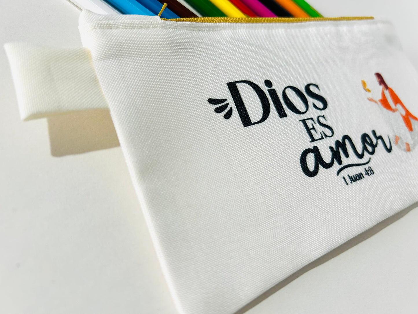 Estuche "Dios es Amor"